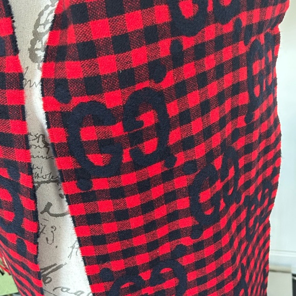 Gucci long diamondcheck scarf with logo Unisex - Picture 4 of 8